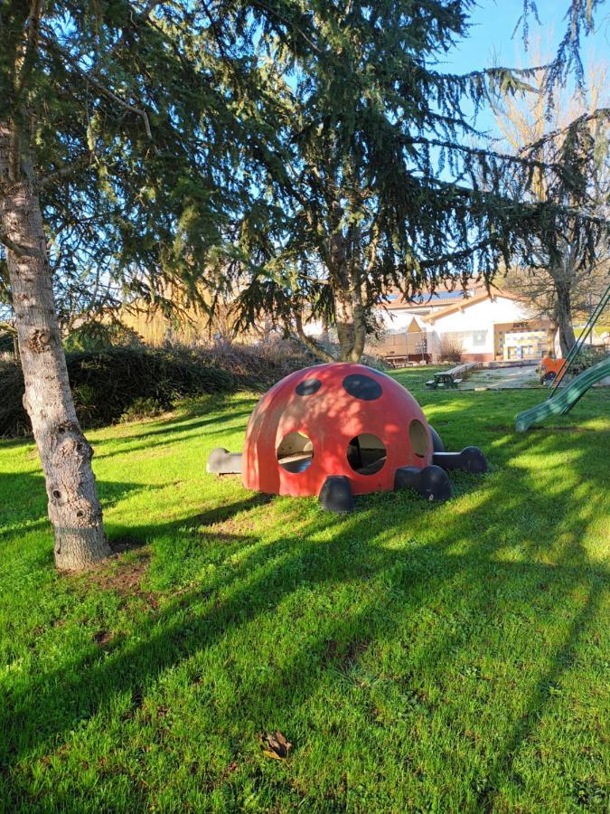 Chambre D'Hote Le Mercier Calmont  Bagian luar foto